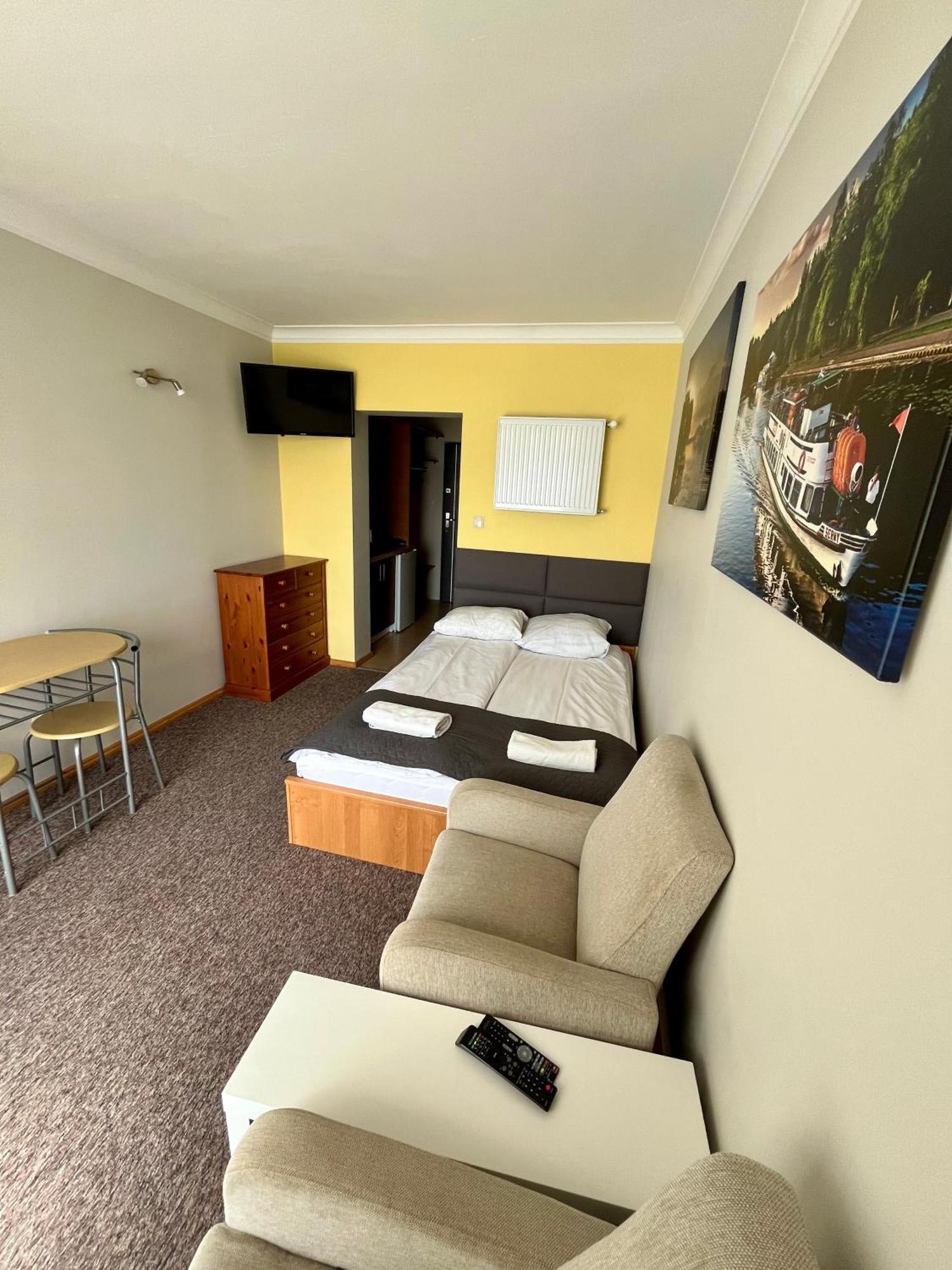 Gosciniec Rospuda 1 Bed & Breakfast Augustów Dış mekan fotoğraf
